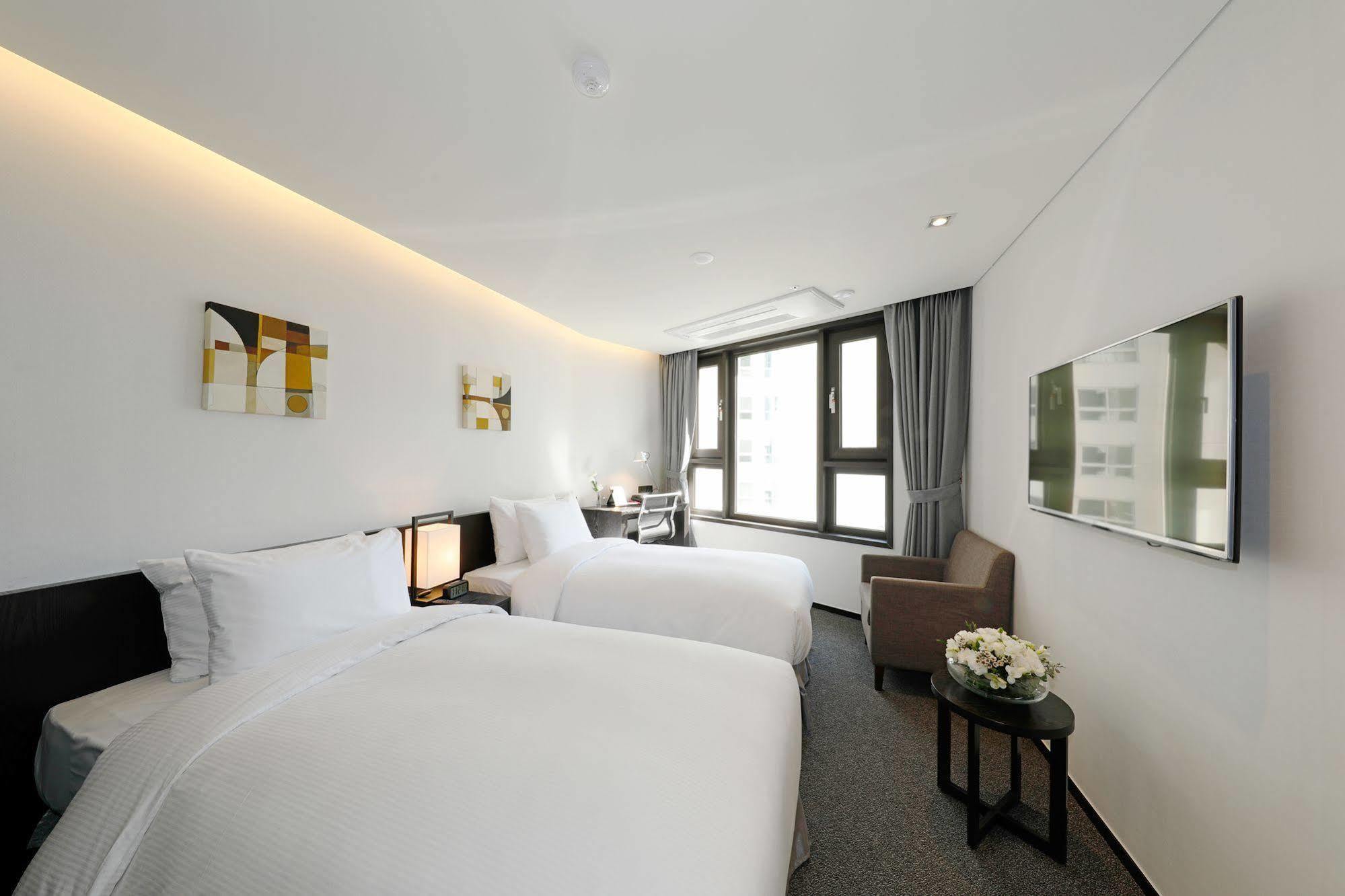 Ramada Encore By Wyndham Magok Seul