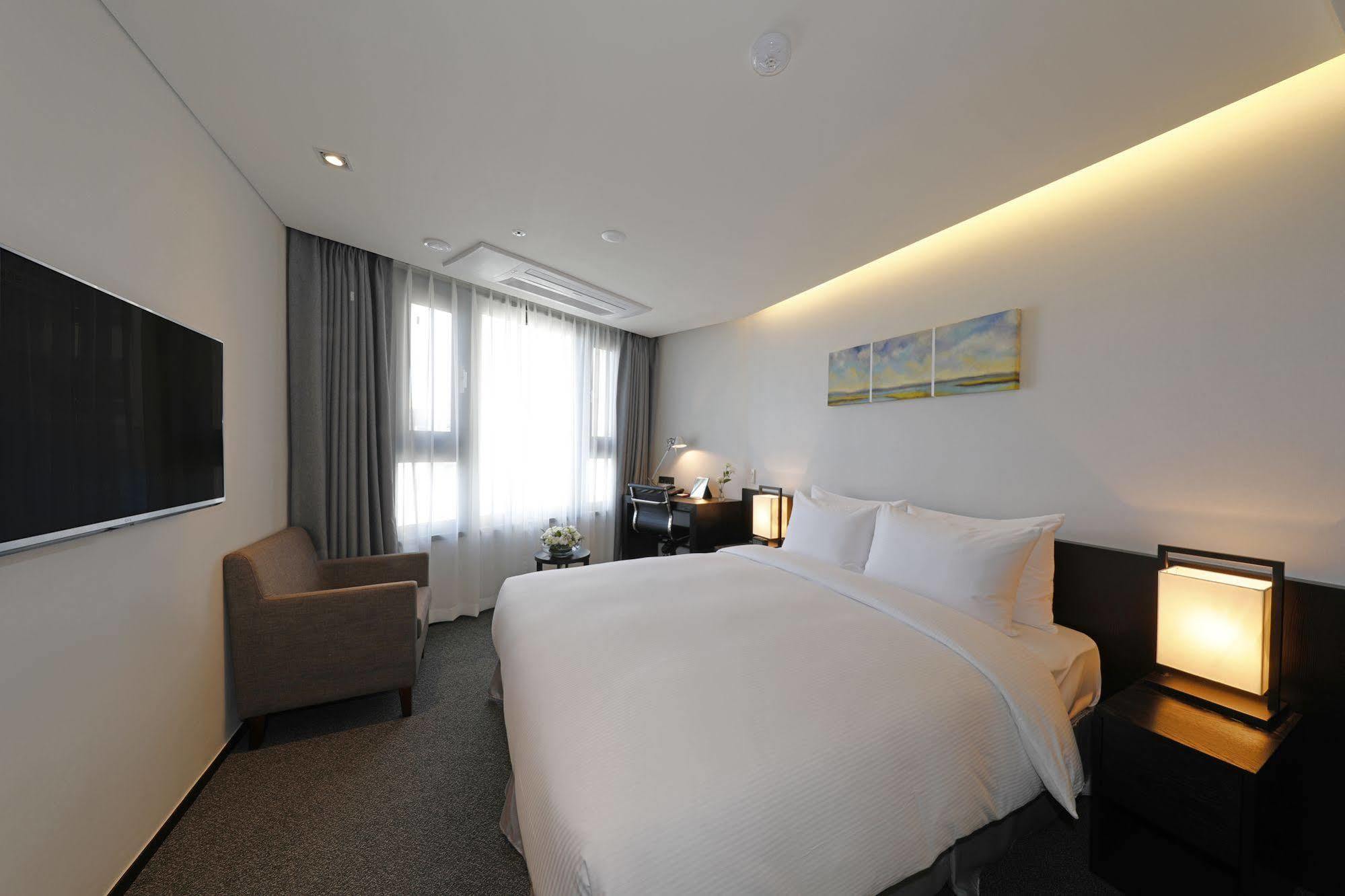 Ramada Encore By Wyndham Magok Seul