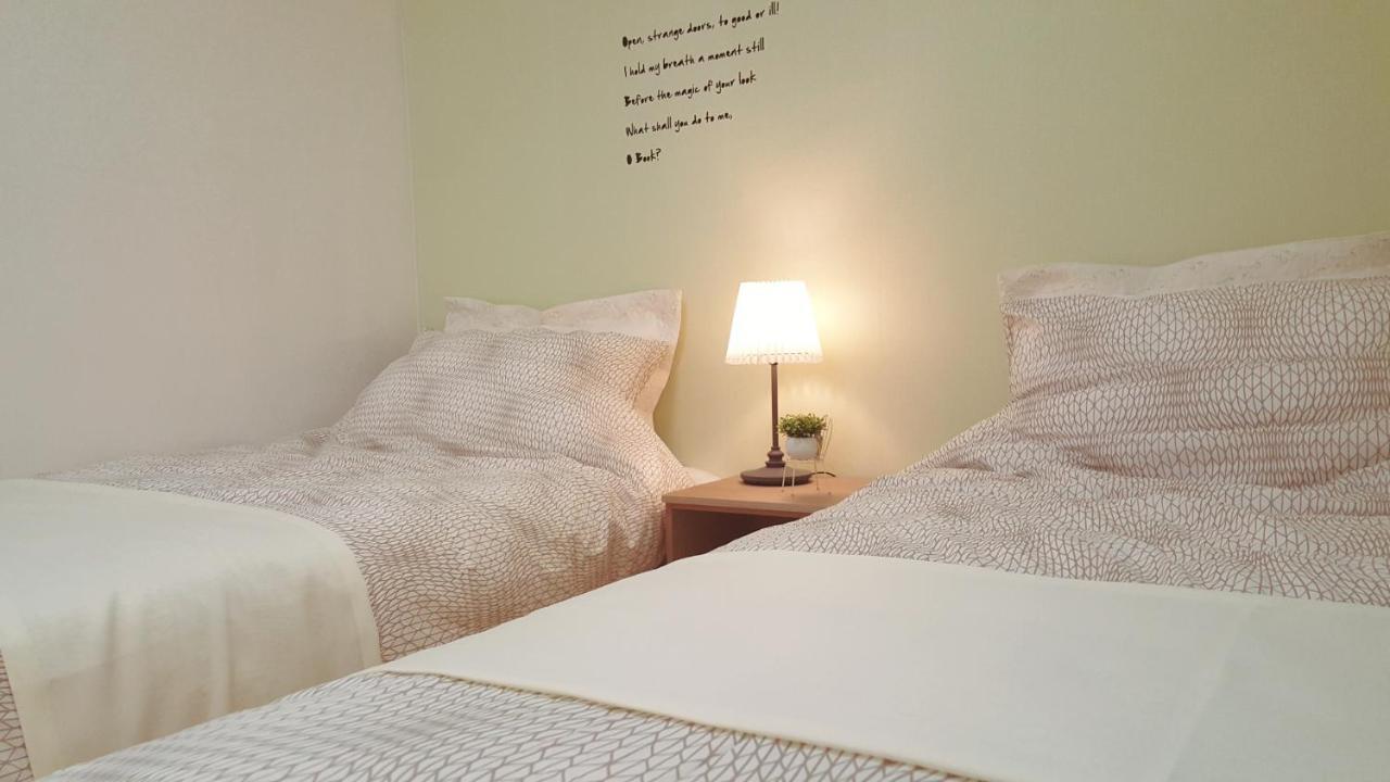 Apartamento Hongdae Zoe Three House Seul