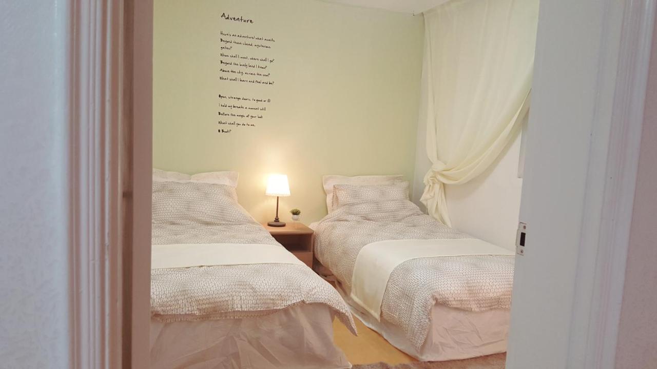 Hongdae Zoe Three House *