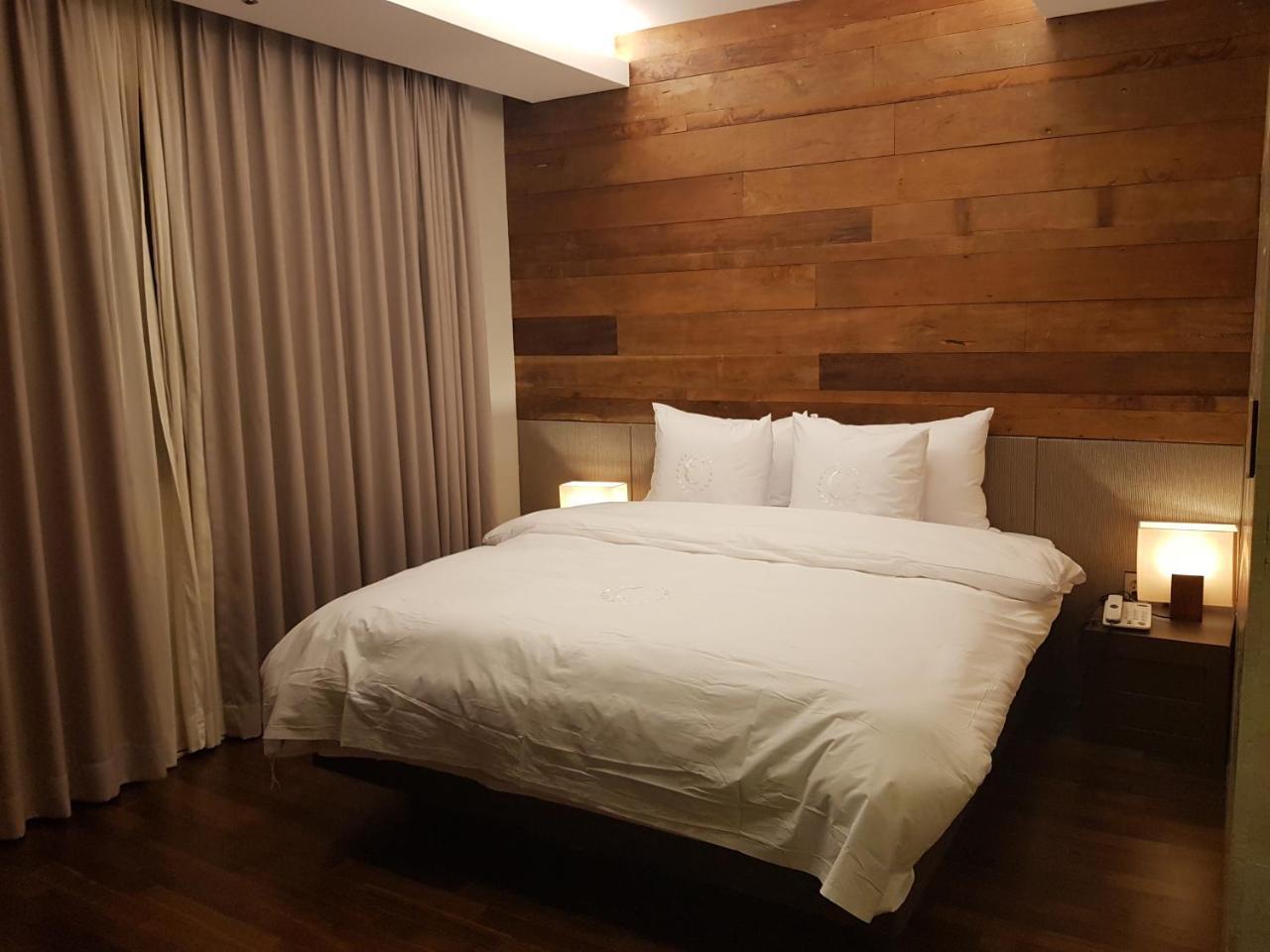 The California Gangnam Hotel