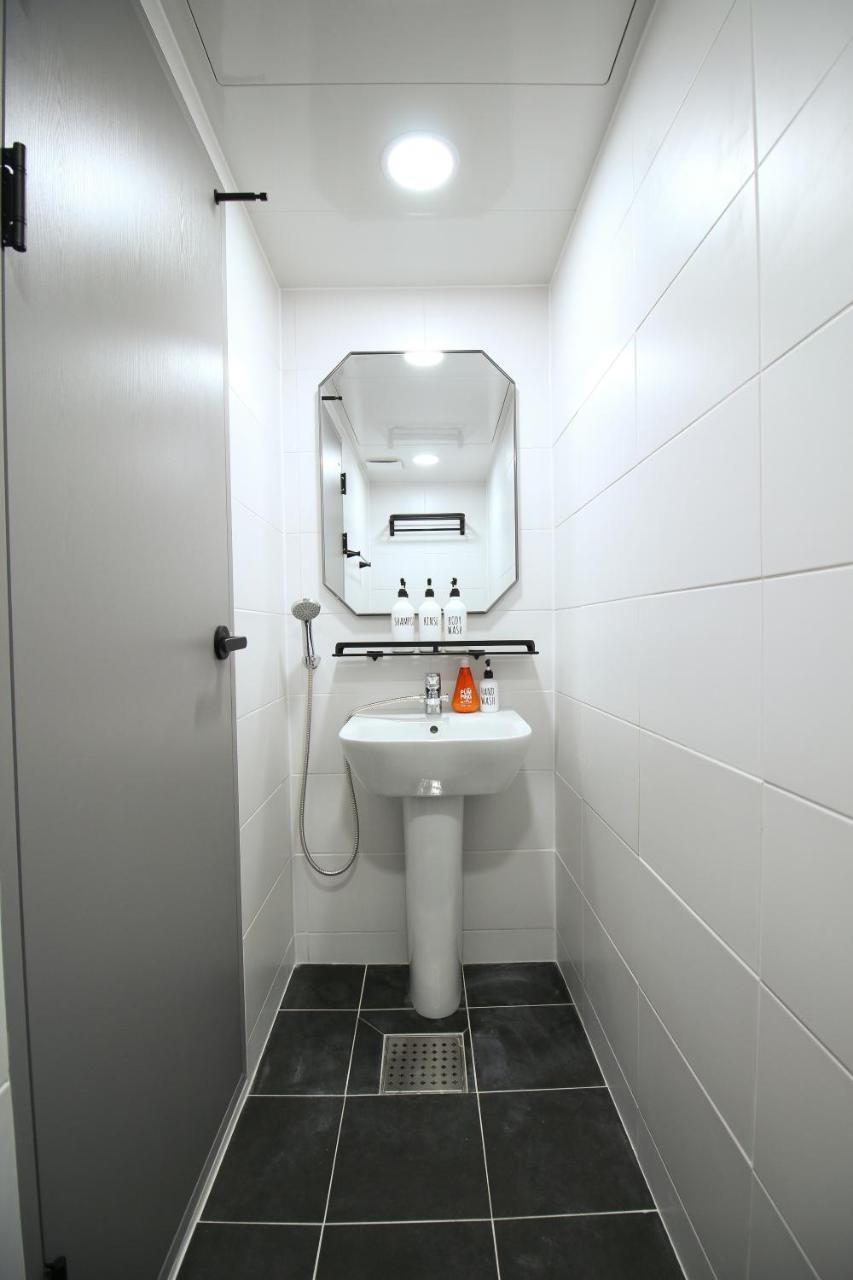 Heima Hongdae Guest house 2*