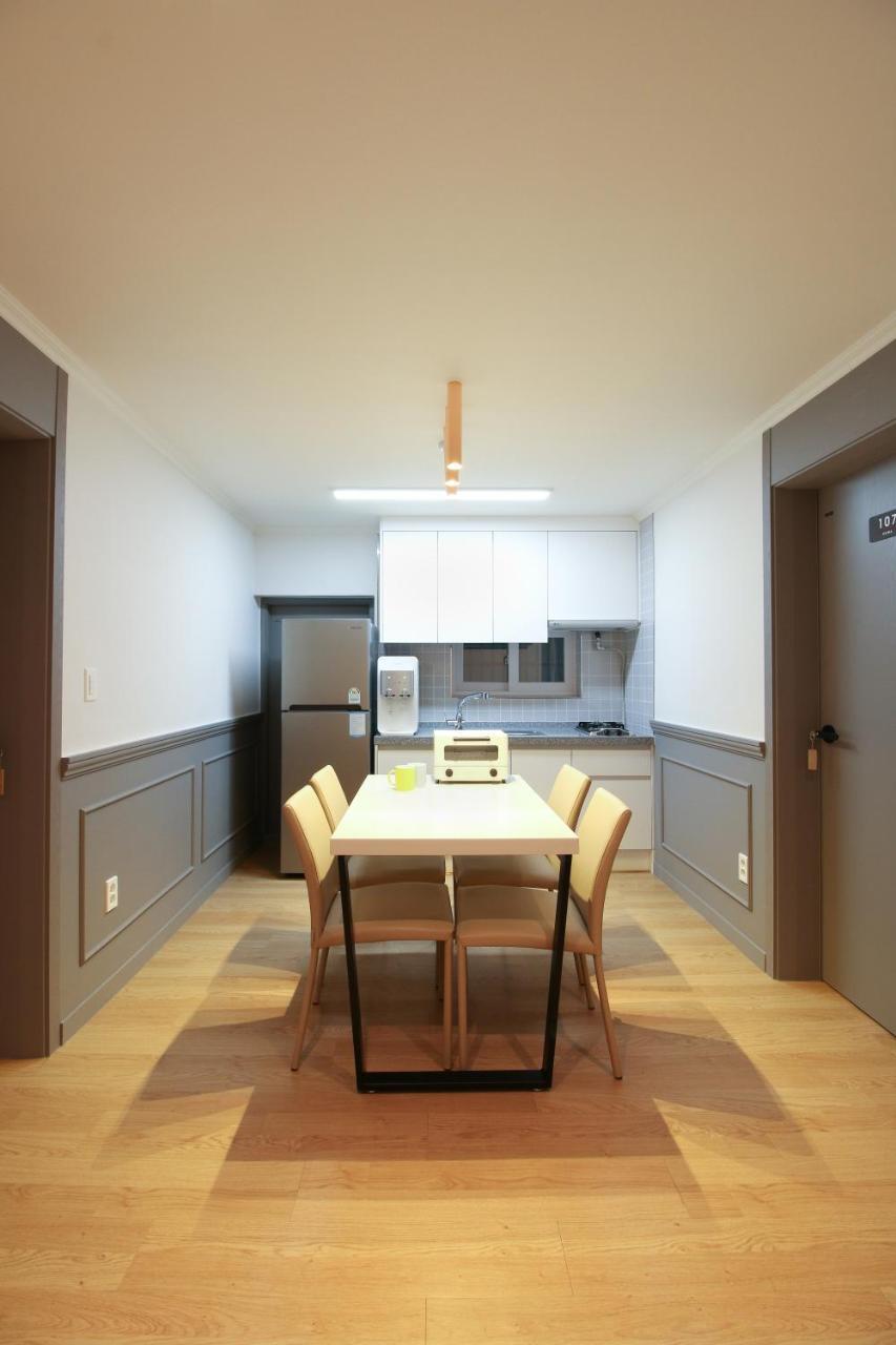 Heima Hongdae Guest house 2*