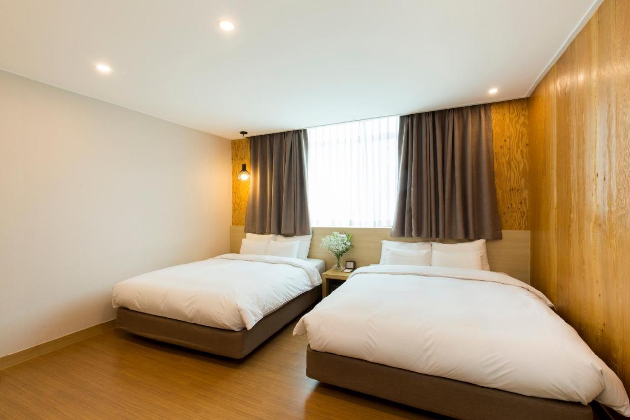 Nafore Hotel 3*