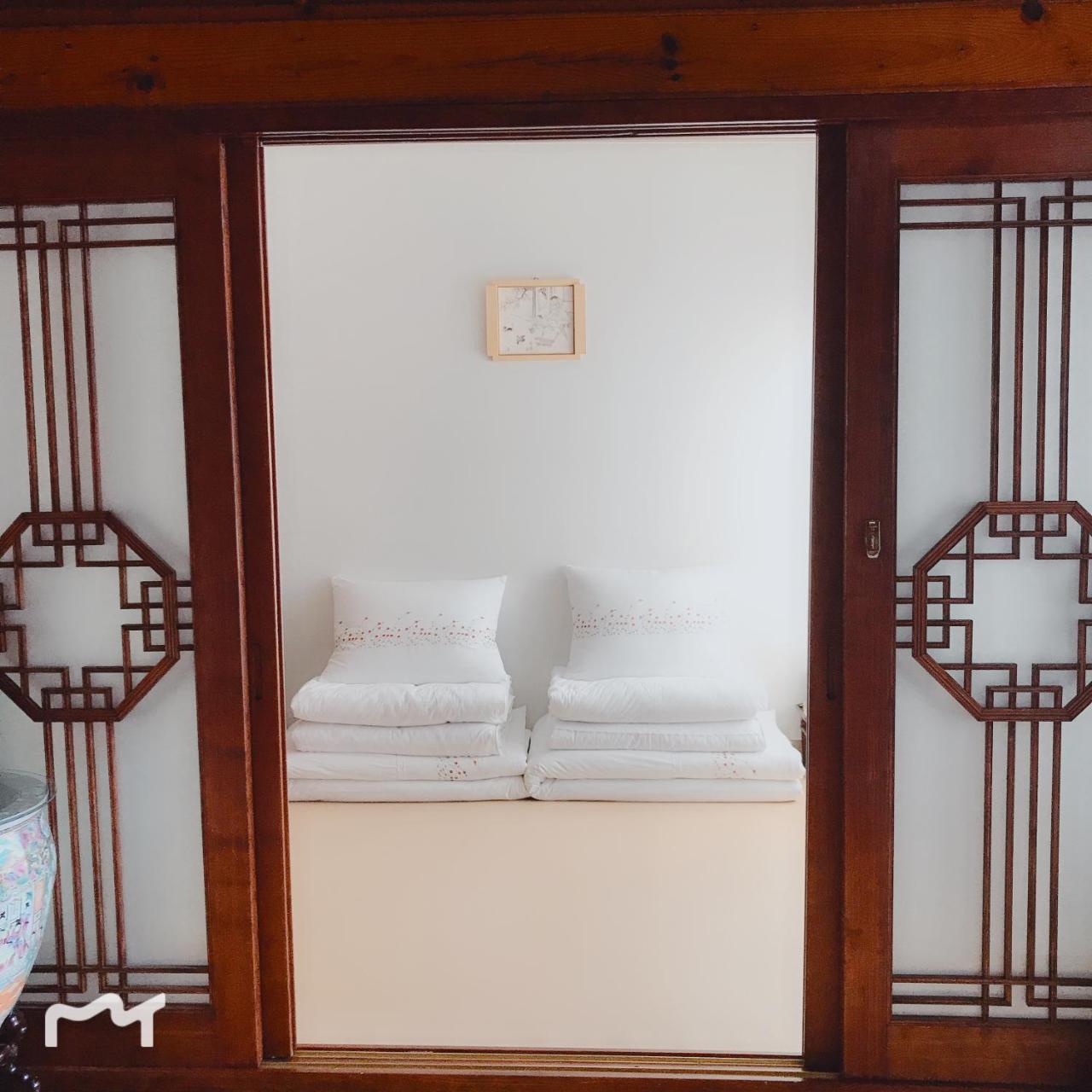 Hanok Suni Guest house