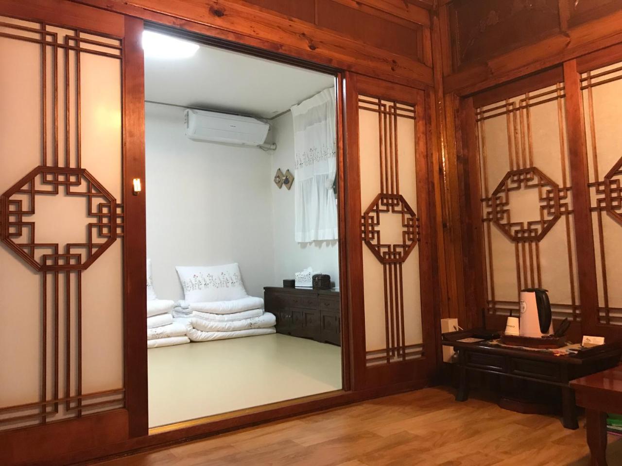 Guest house Hanok Suni Seoul