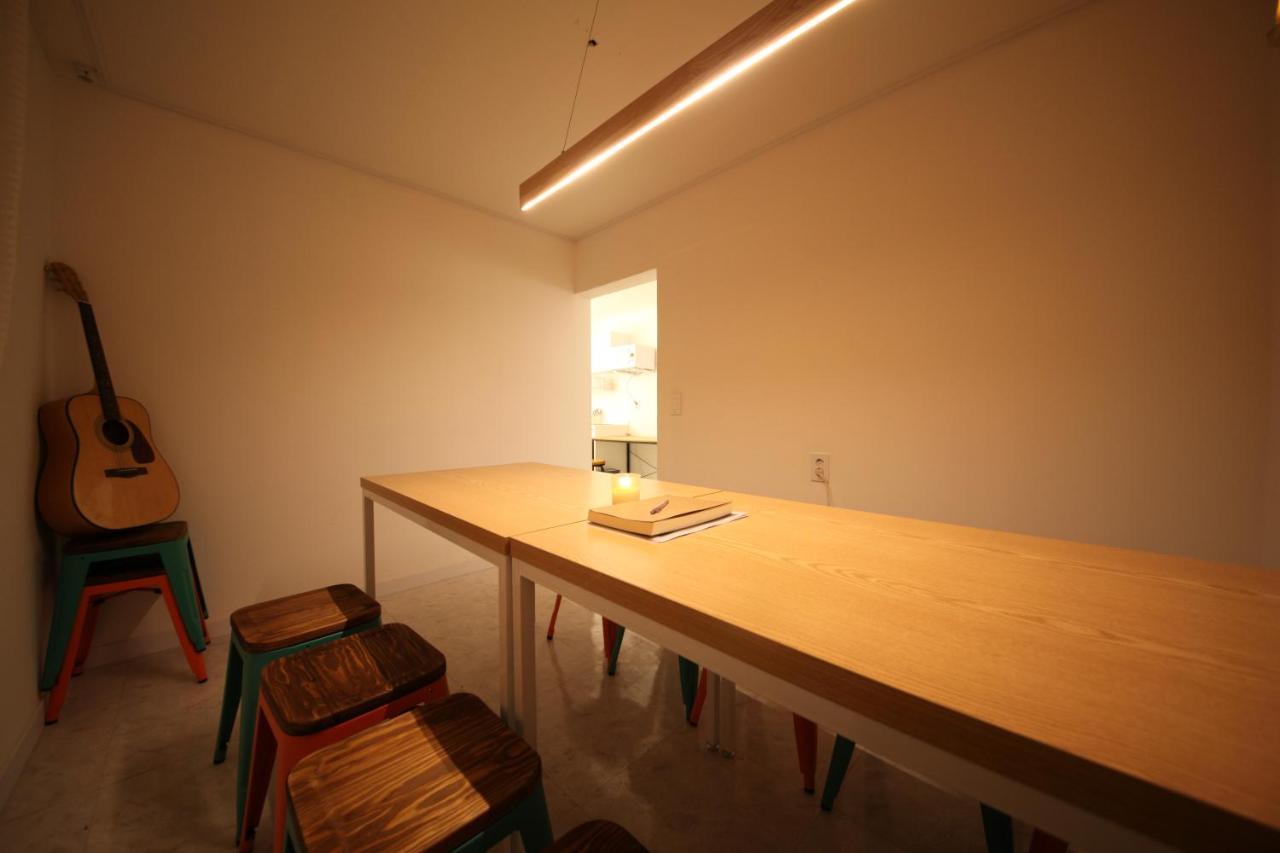 Bed & Breakfast Zibro H
