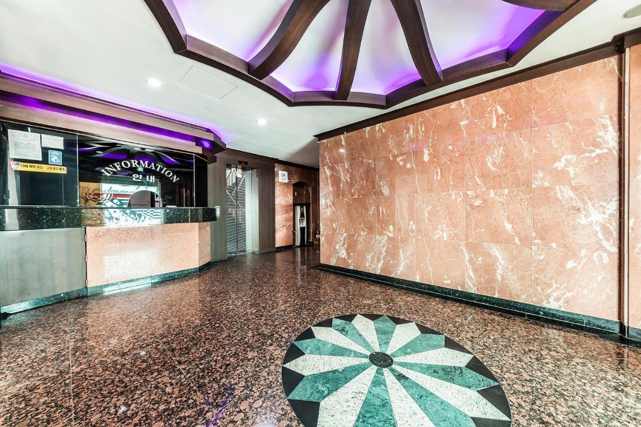 Hotel Thema