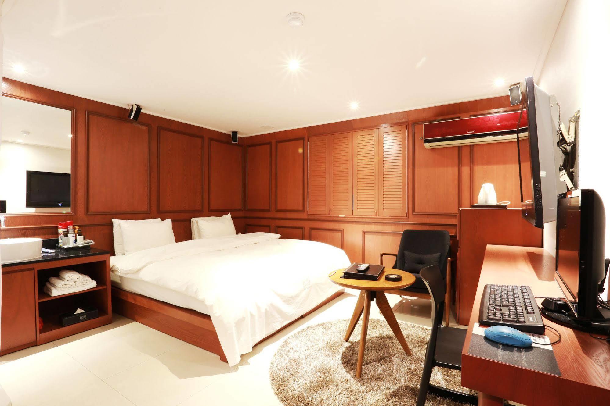 Cello Motel 2* Seoul
