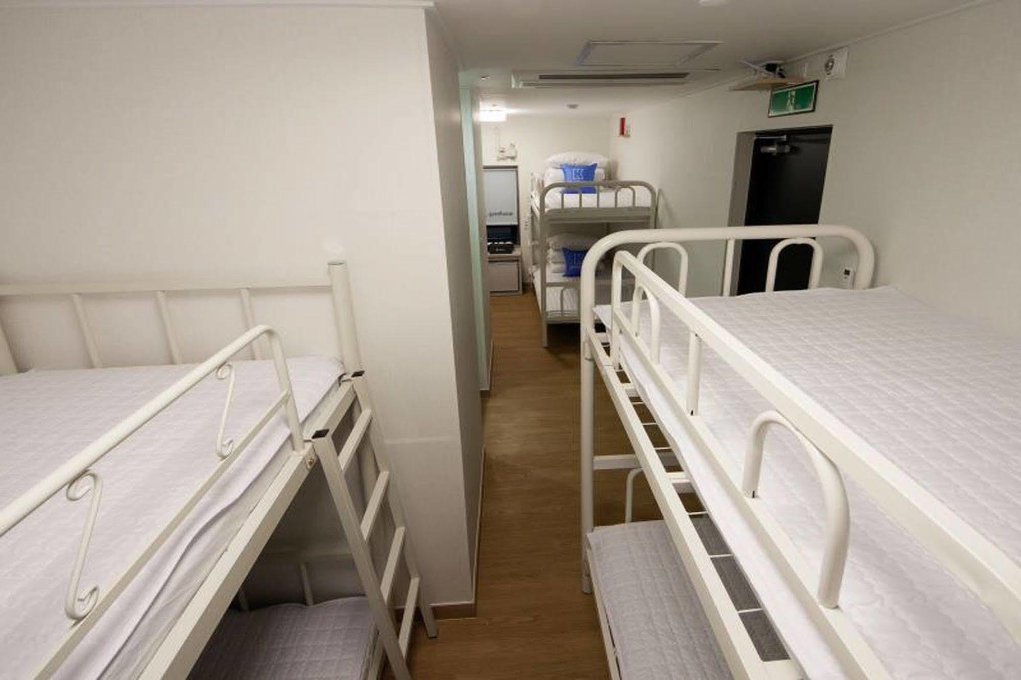 K-guesthouse Myeongdong 2 Guest house 2*