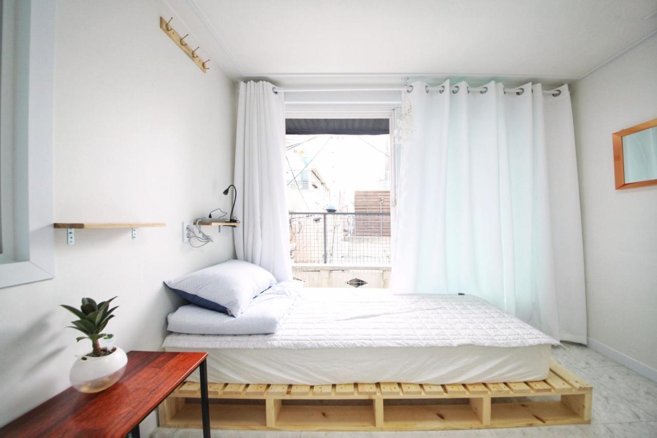 Zibro H Bed & Breakfast Seoul