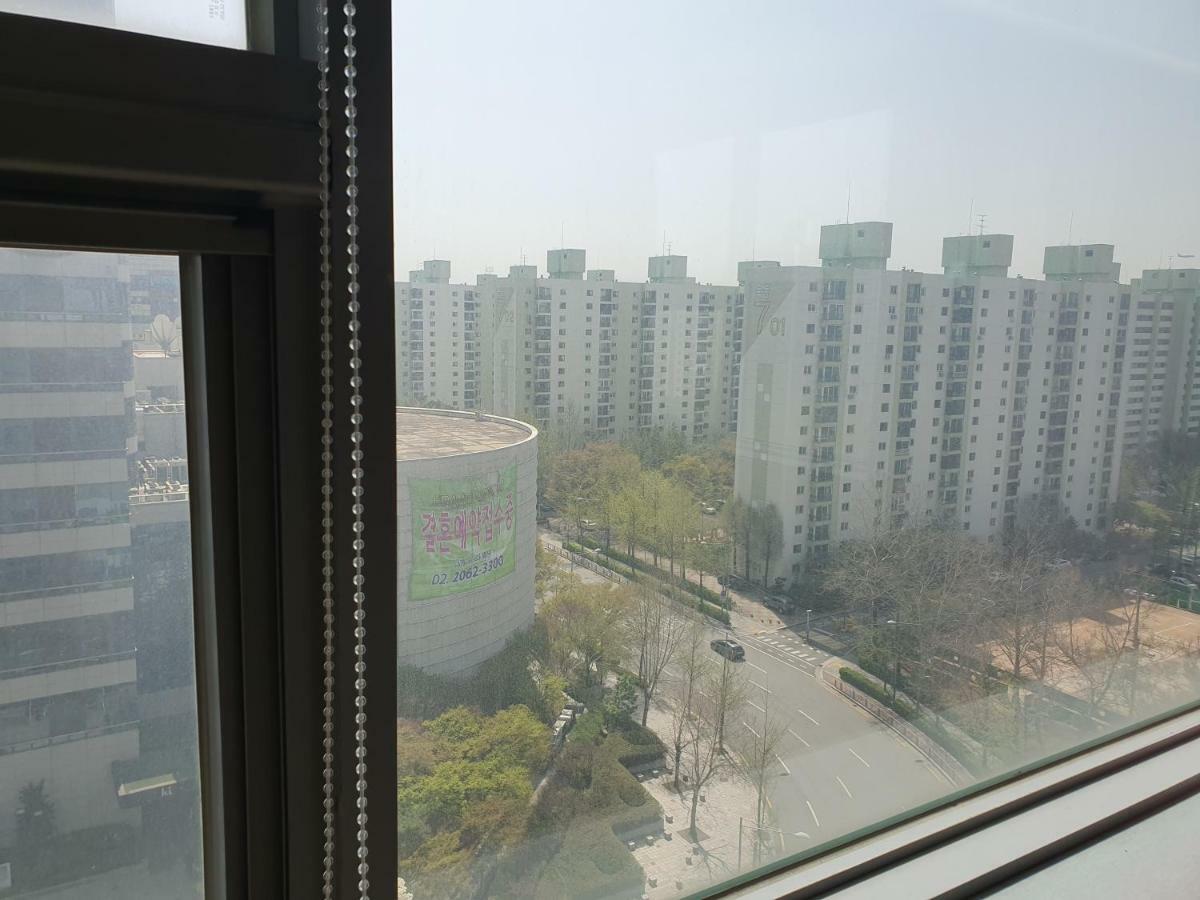 Mokdong Hostel *