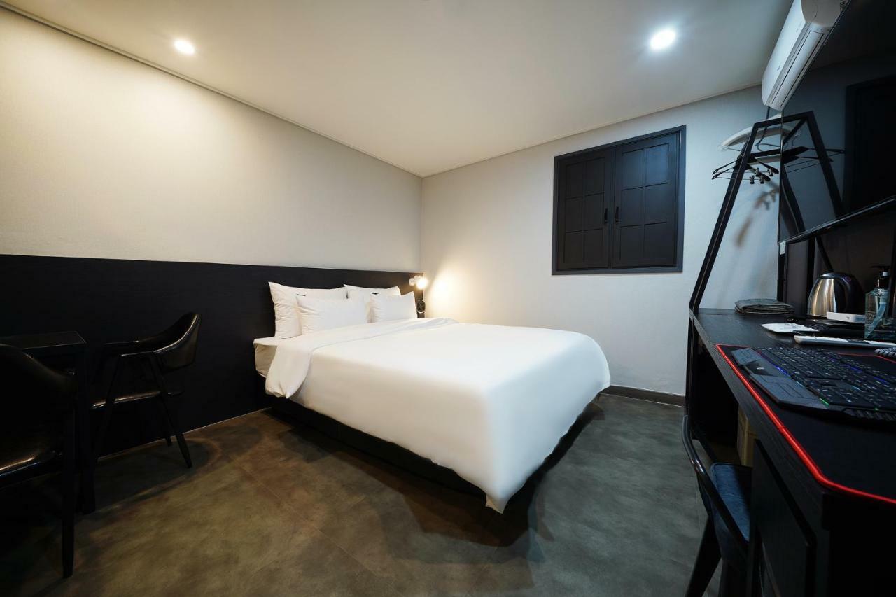 Hotel Anytime Motel 2*