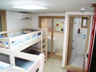 Hotel Hongdae 2*
