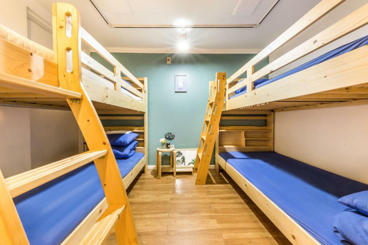 Hostel Sinchon Sisters