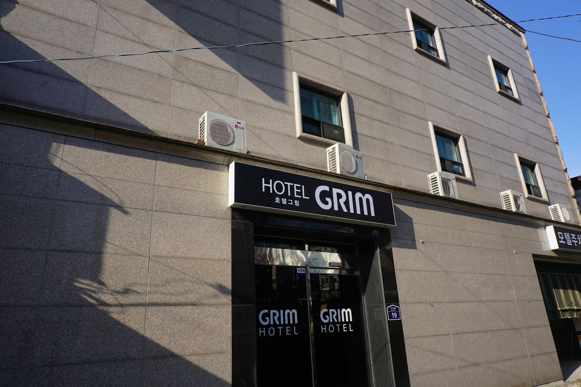 Hotel Grim 2*