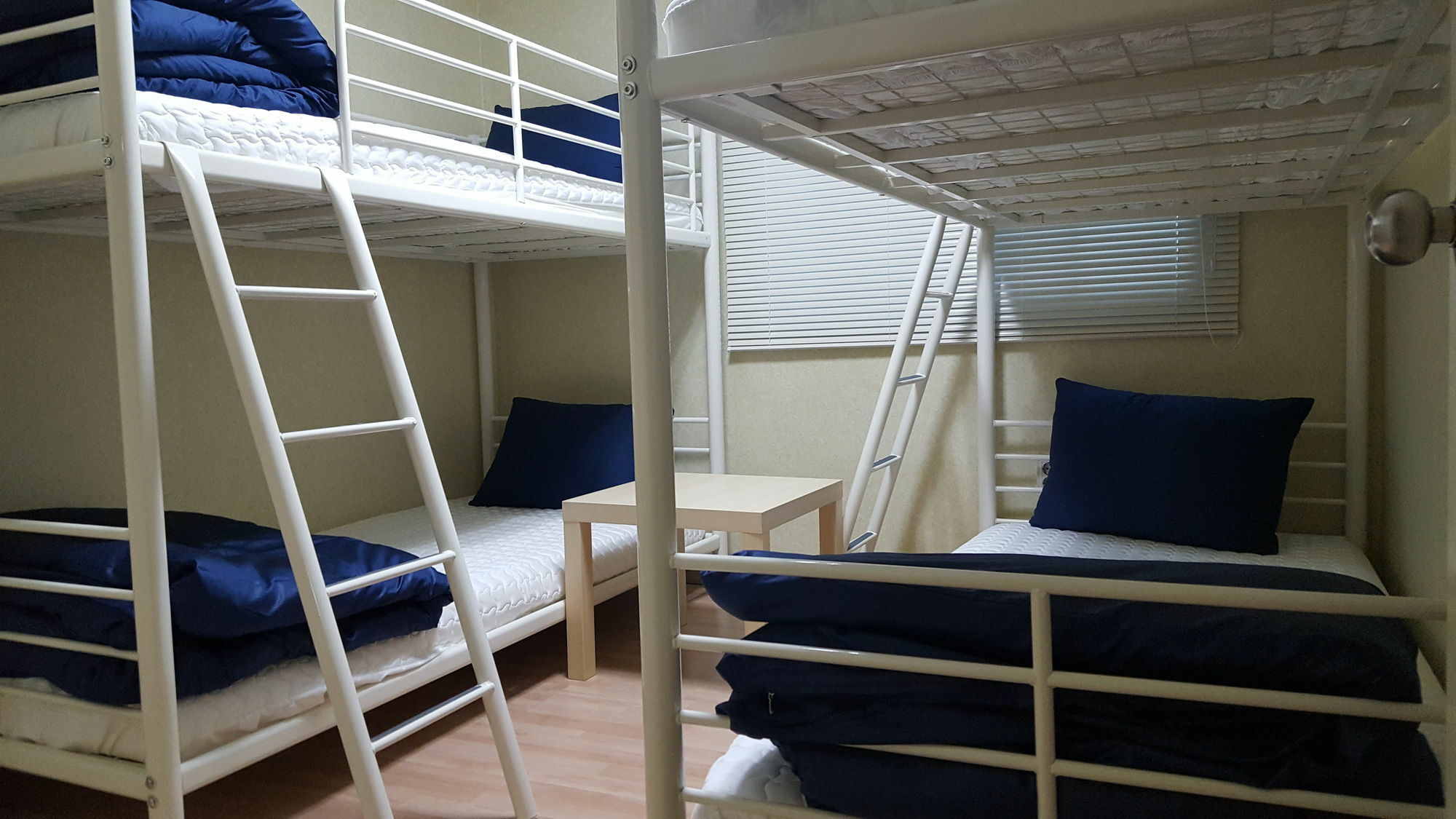 Hostel Forest *