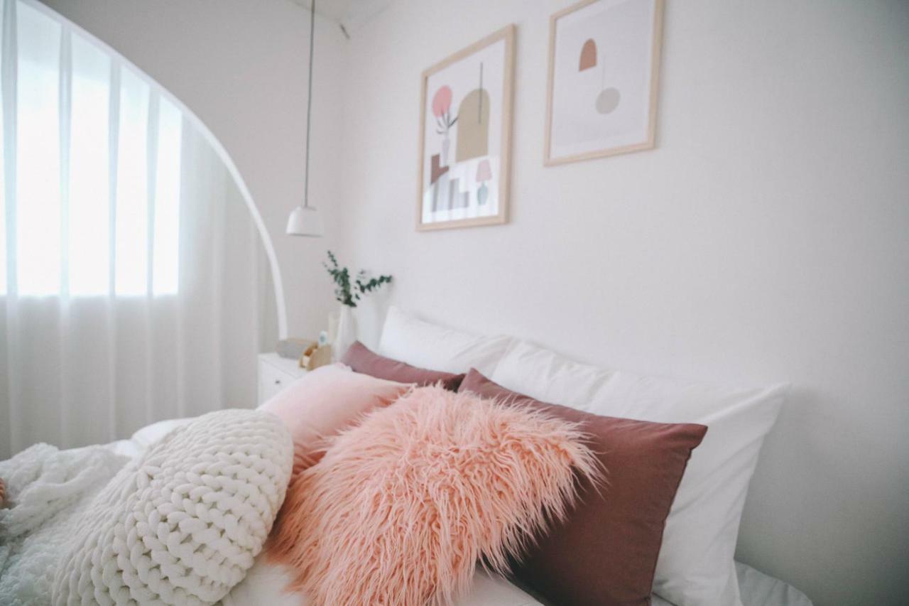 Apartment Pink House