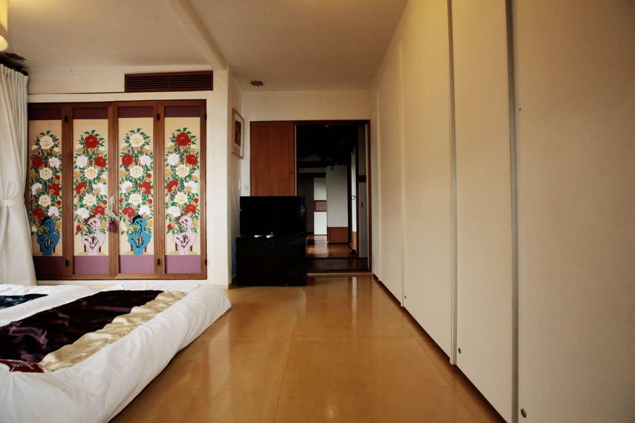 Chiwoonjung Hotel 2*