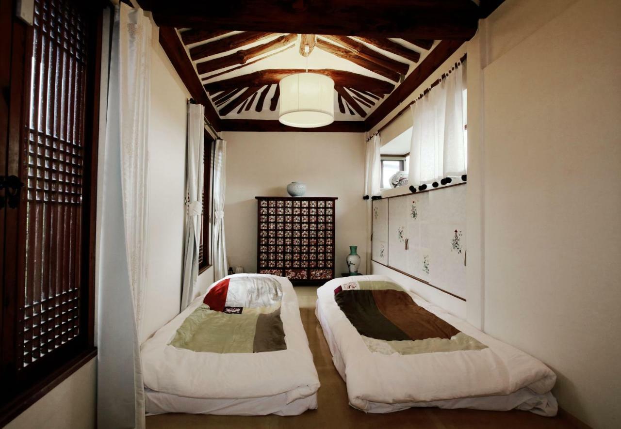 Chiwoonjung Hotel 2*