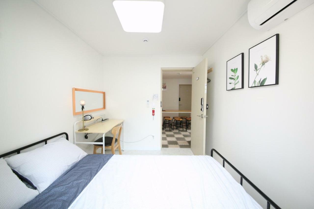 Zibro H Bed & Breakfast Seoul