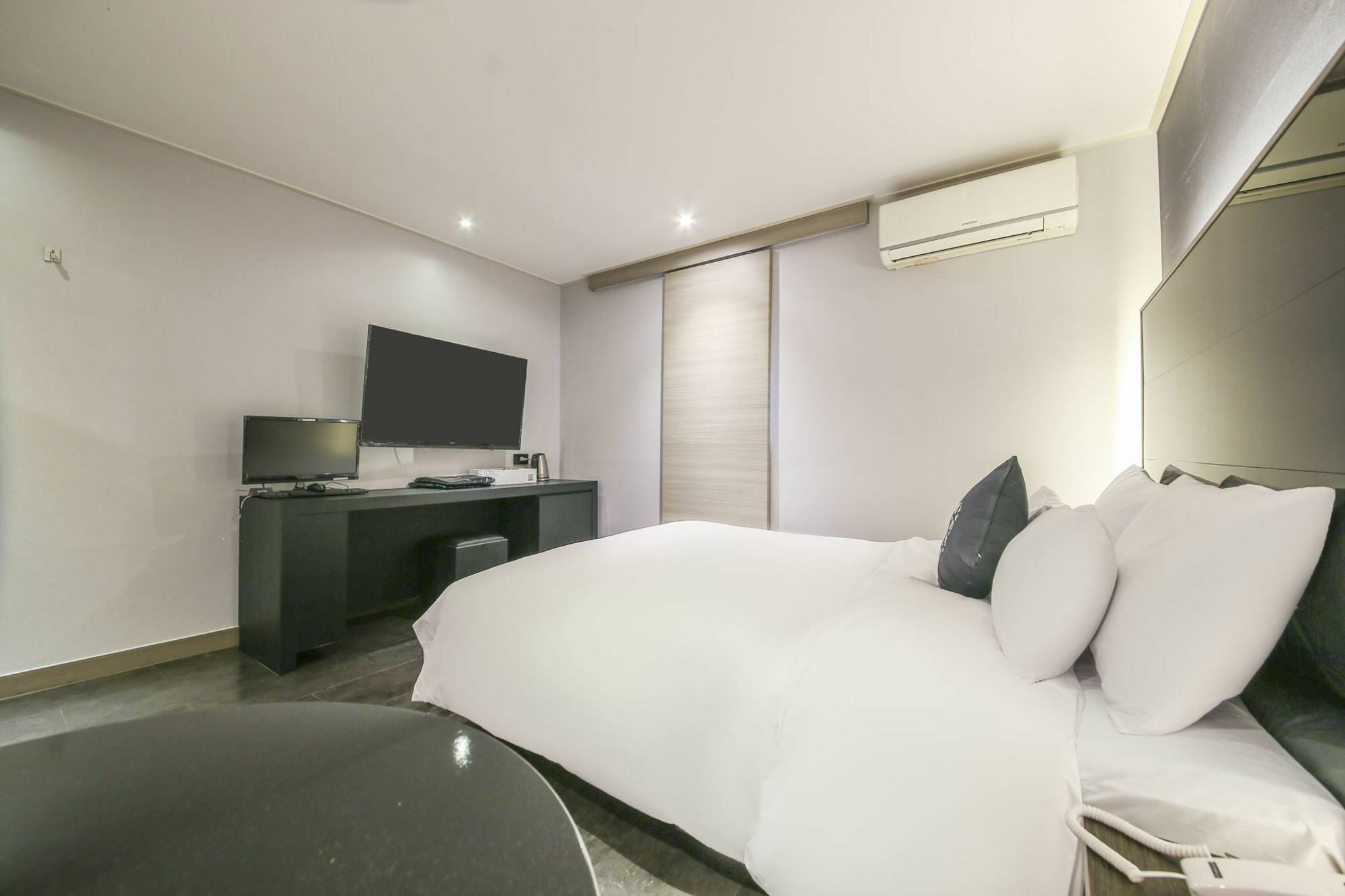 Hotel Cullinan Seocho Seoul