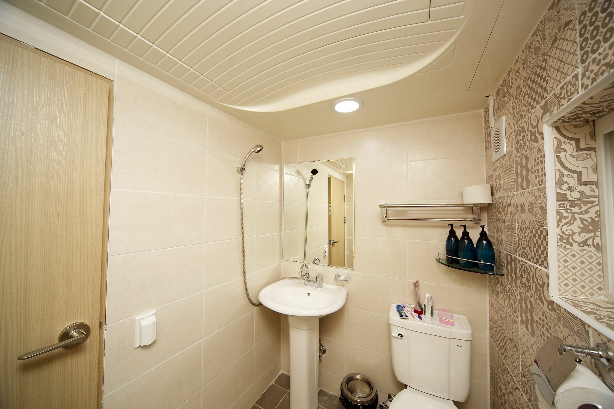24 Guesthouse Seoul Cheongryangri 2* Seoul