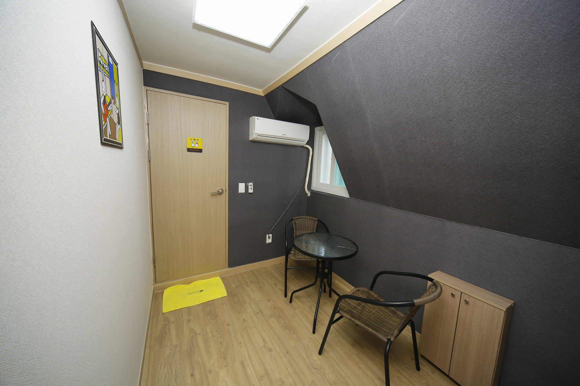 24 Guesthouse Seoul Cheongryangri Hotel