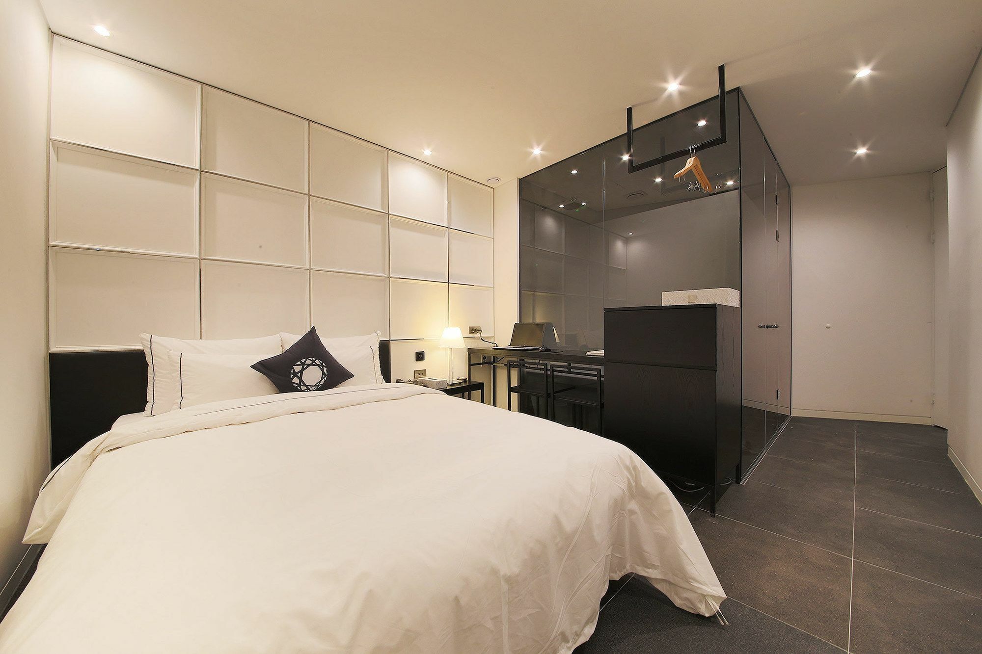 Cullinan 2 Geondae Seoul