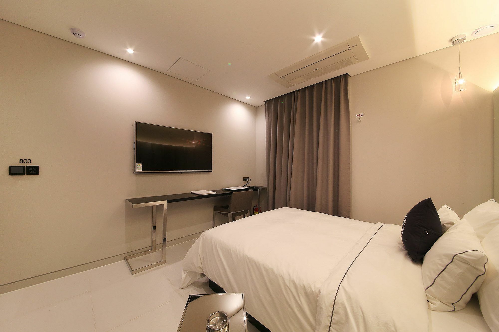 Cullinan 2 Geondae Seoul