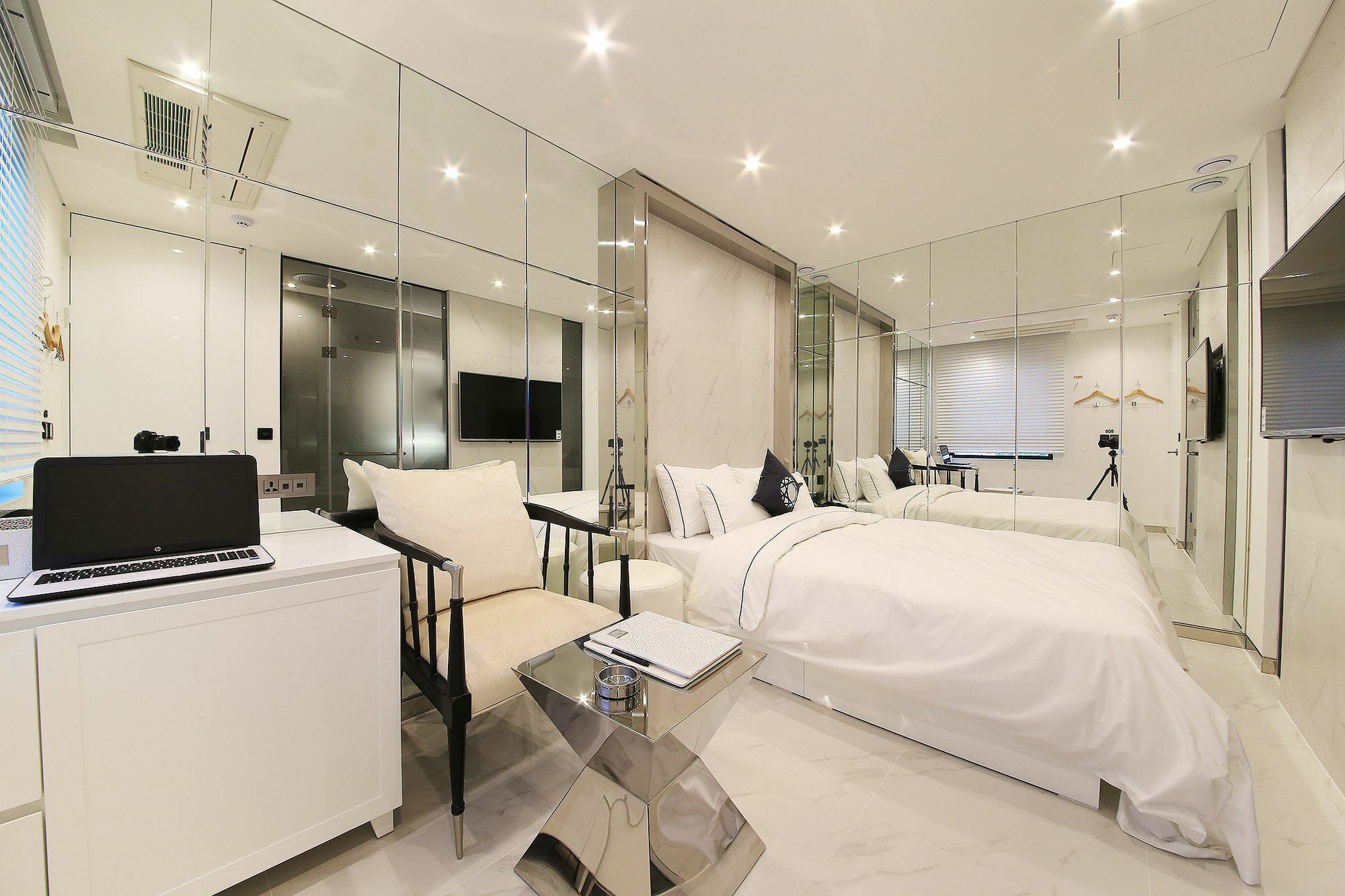 Cullinan 2 Geondae Hotel Seoul