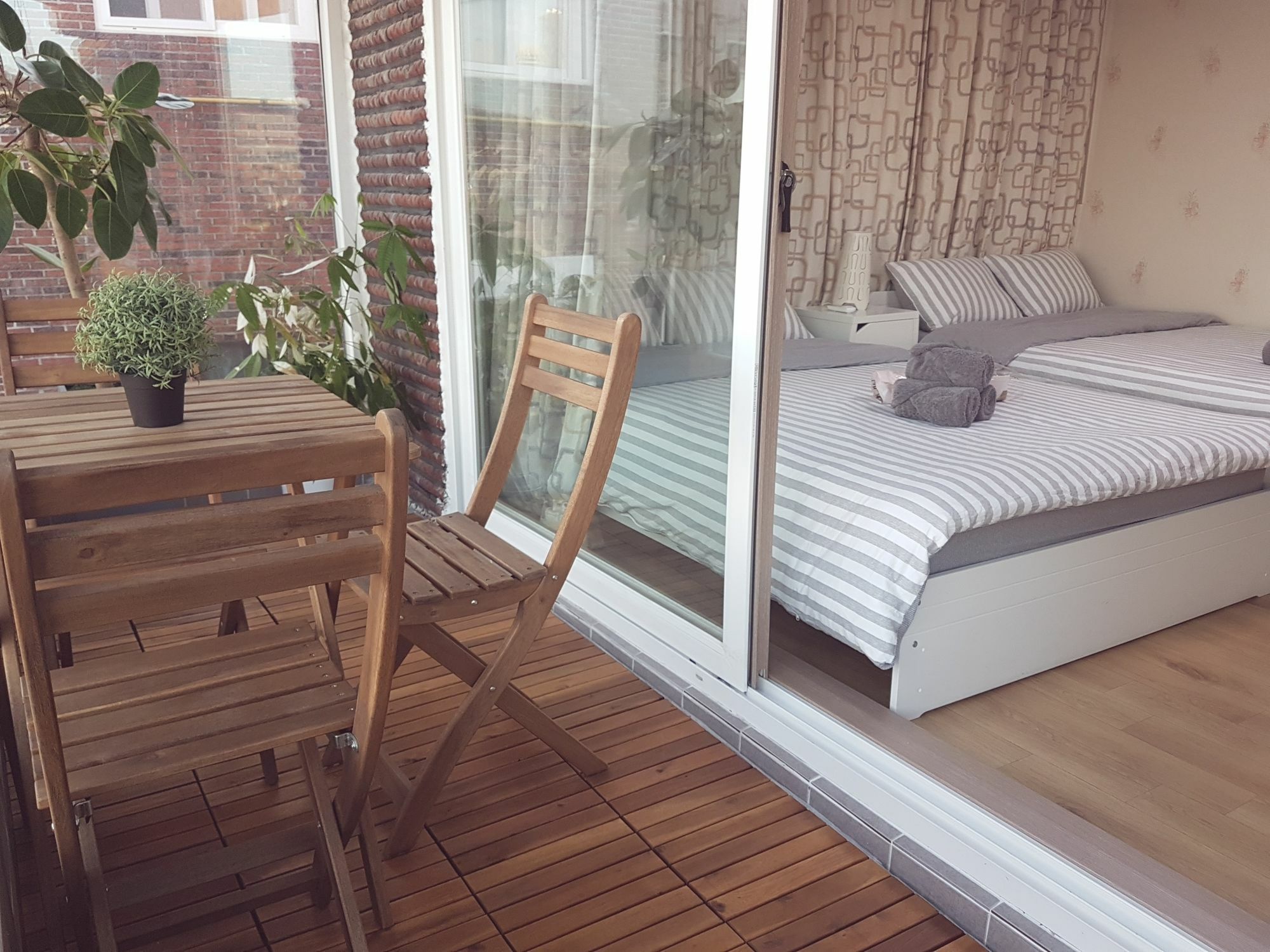 Hotel Takustay Sinchon Seoul
