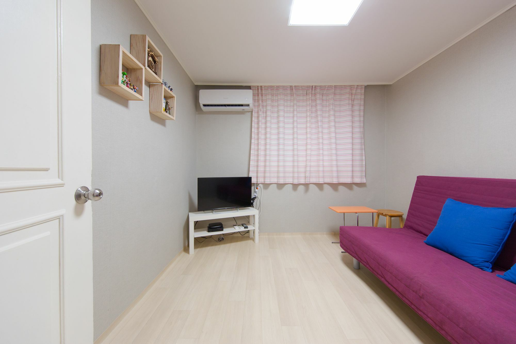 Sunny's Hotel