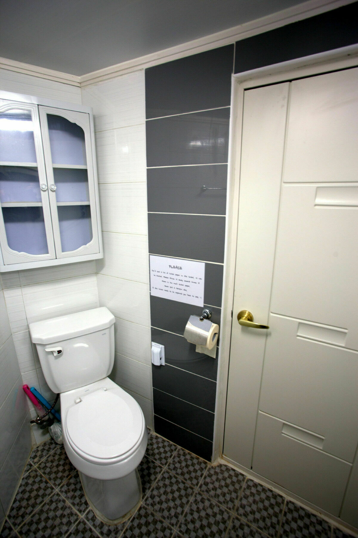 Gonggan Hotel 2*