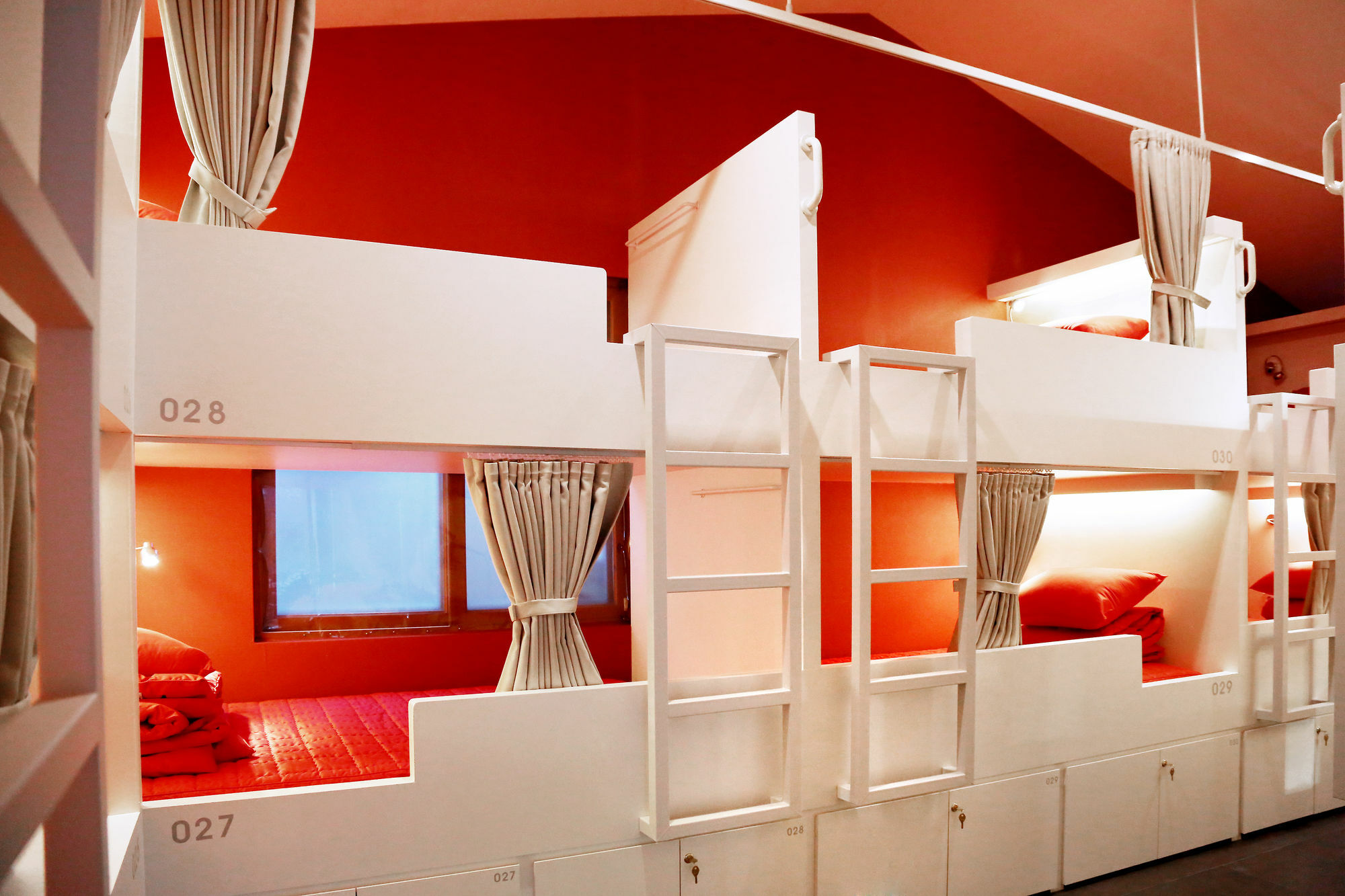 Kpopstay 2* Seoul