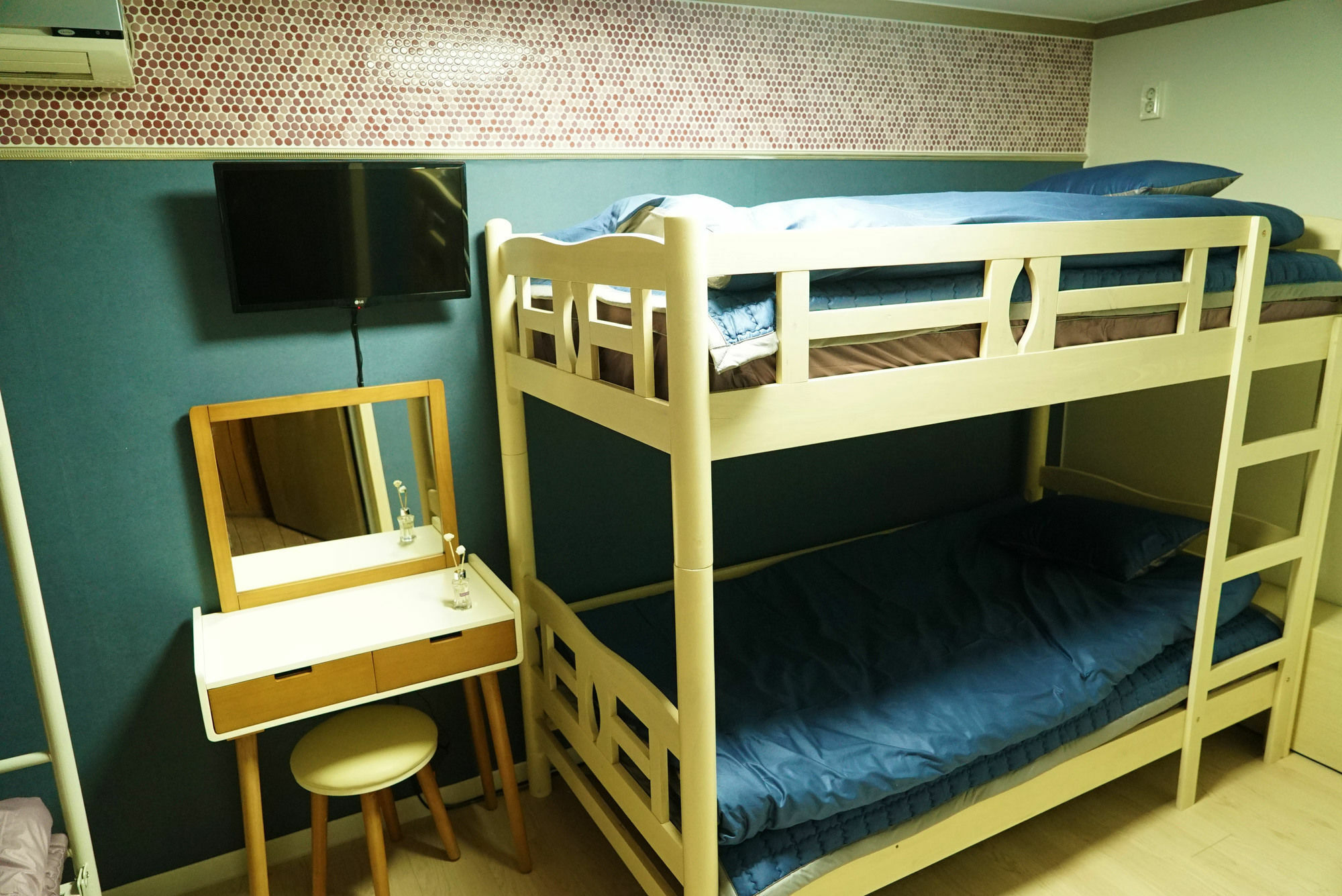 Guest house Yolo Seoul