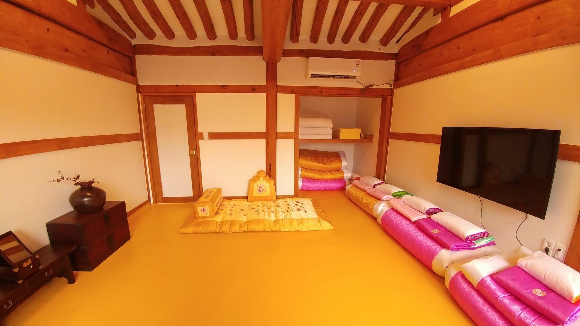Bukchon Hyosunjae Guest house