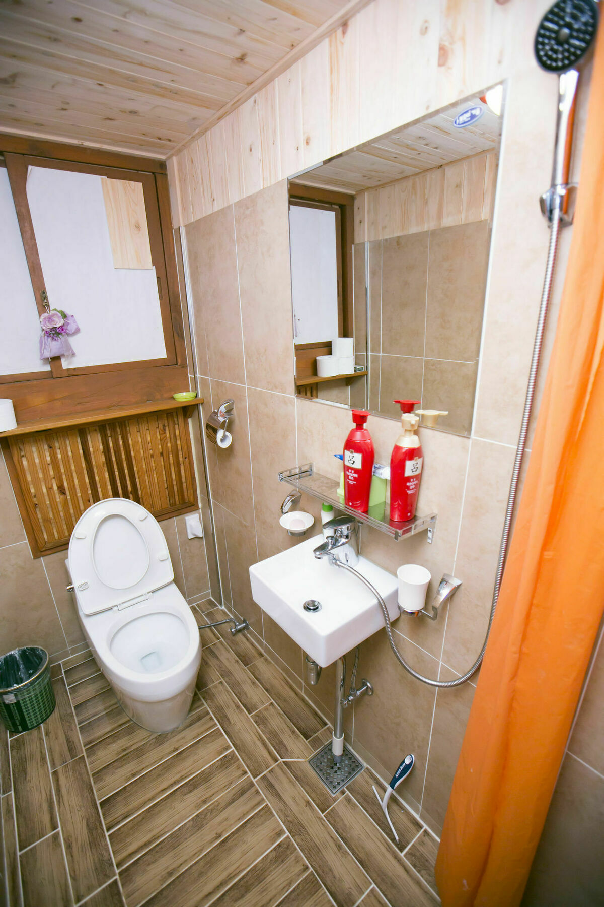 Guest house Bukchonmaru Hanok 2*