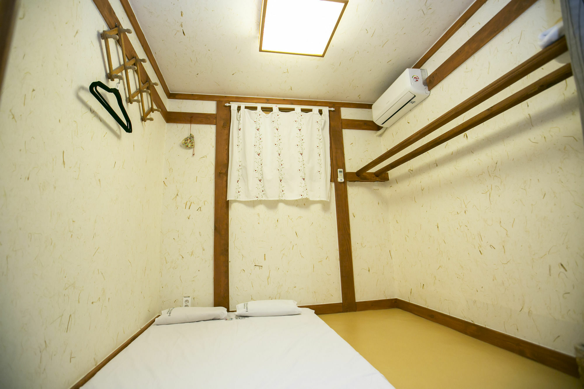Guest house Bukchonmaru Hanok 2*