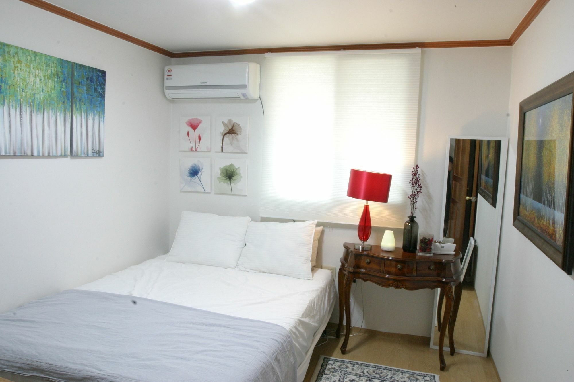 Refee House