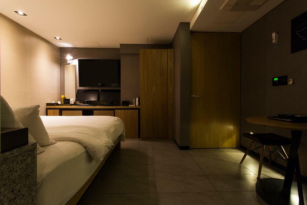 Cherry Hotel