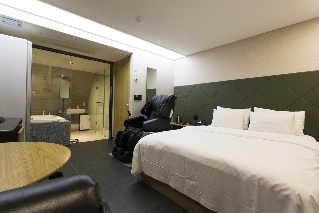 Hotel Cherry Seoul