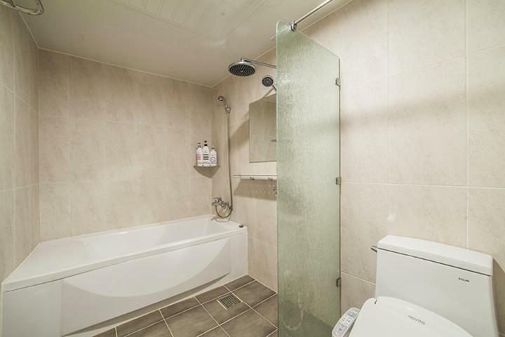 Hotel The Hue 2*