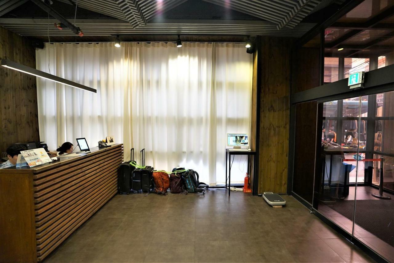 Hotel D7