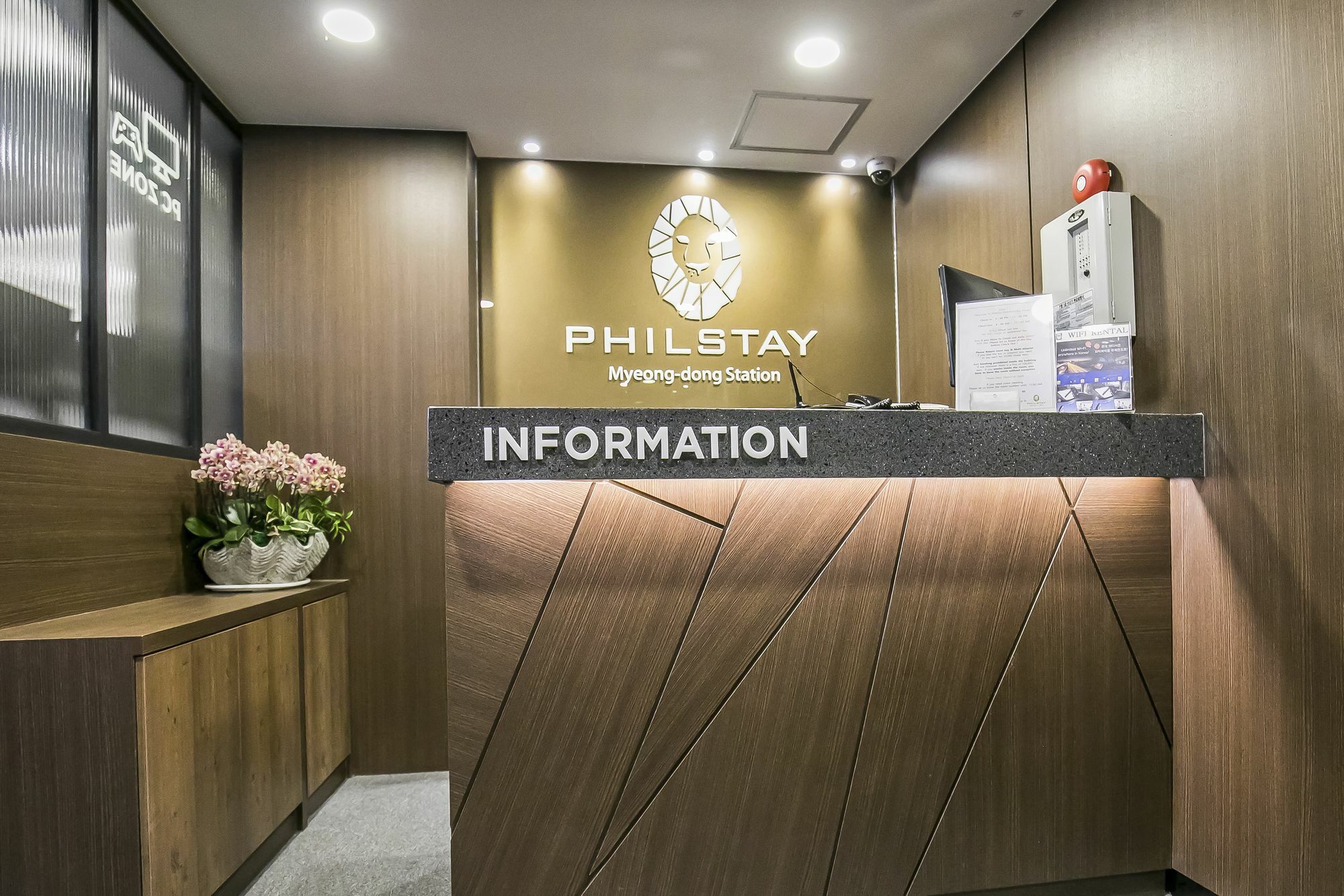 Philstay Myeongdong Station - Seoul