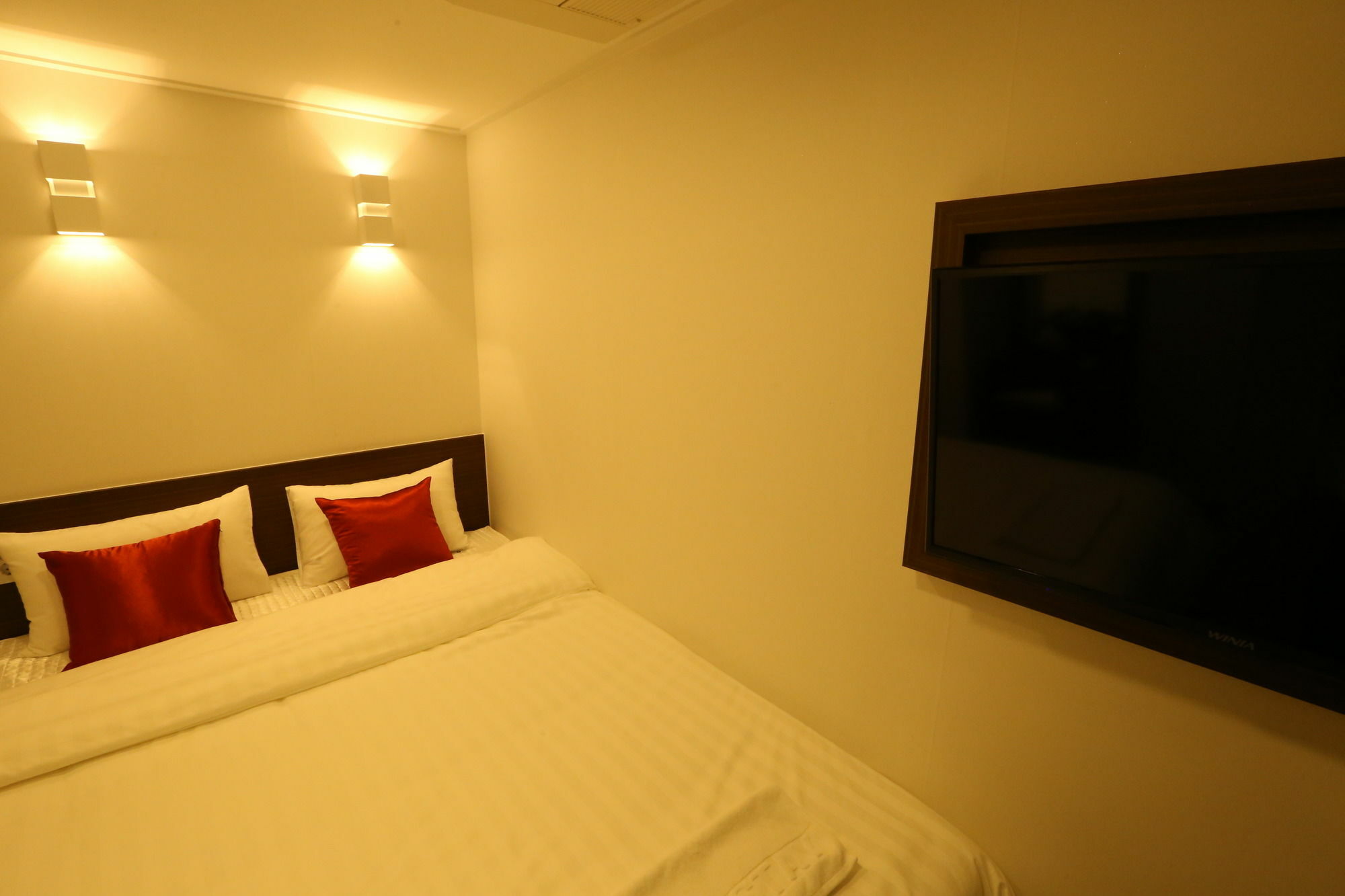 Guest house Philstay Myeongdong Cheonggye 2*