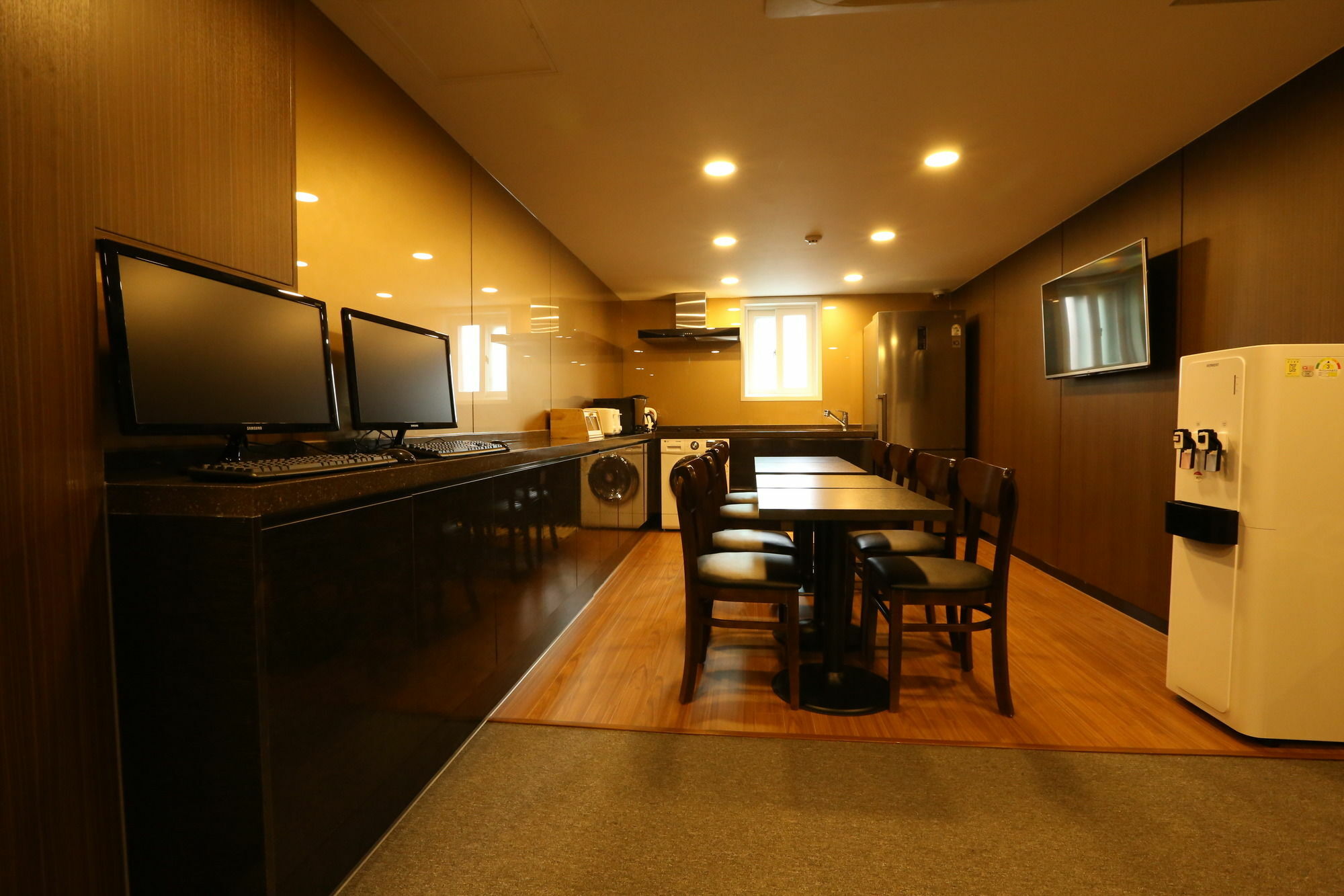 Philstay Myeongdong Cheonggye 2*