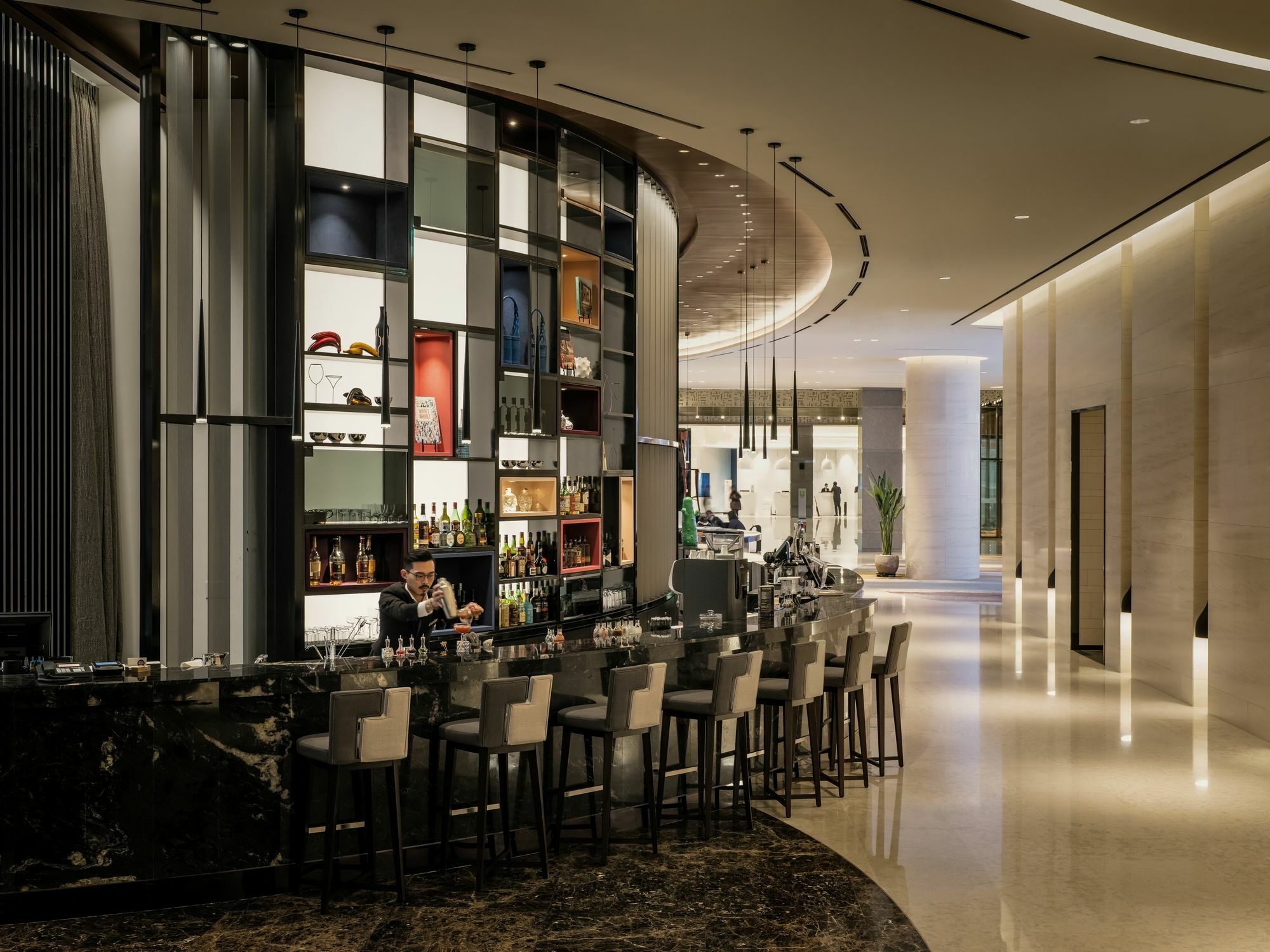 Novotel Ambassador Yongsan 5*