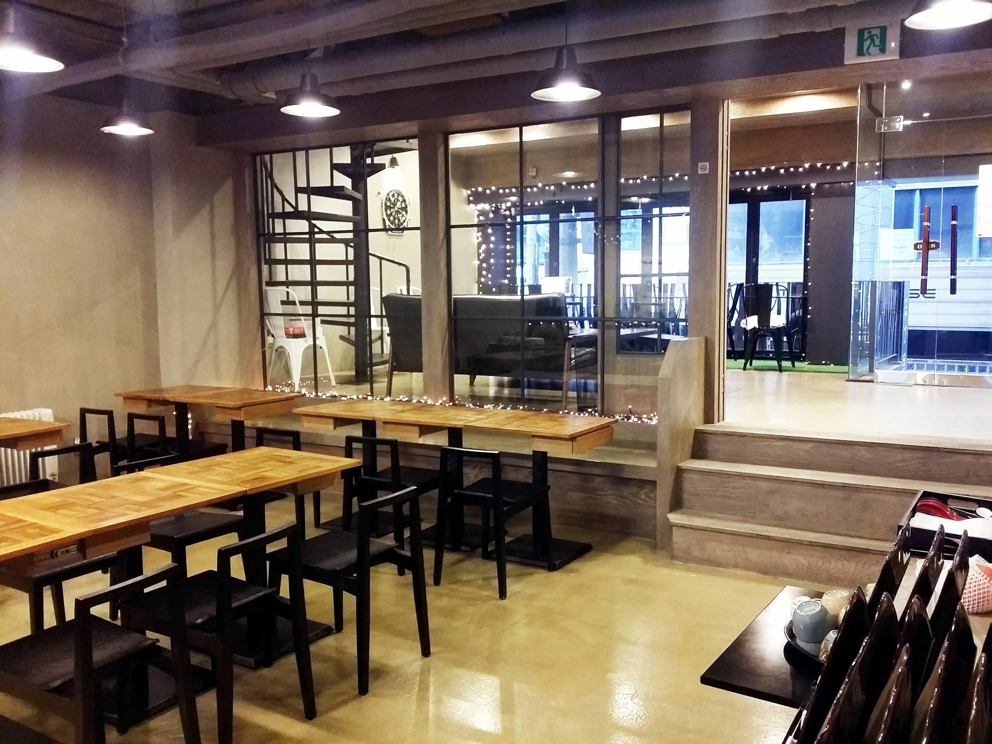 Petercat Shinchon Seoul