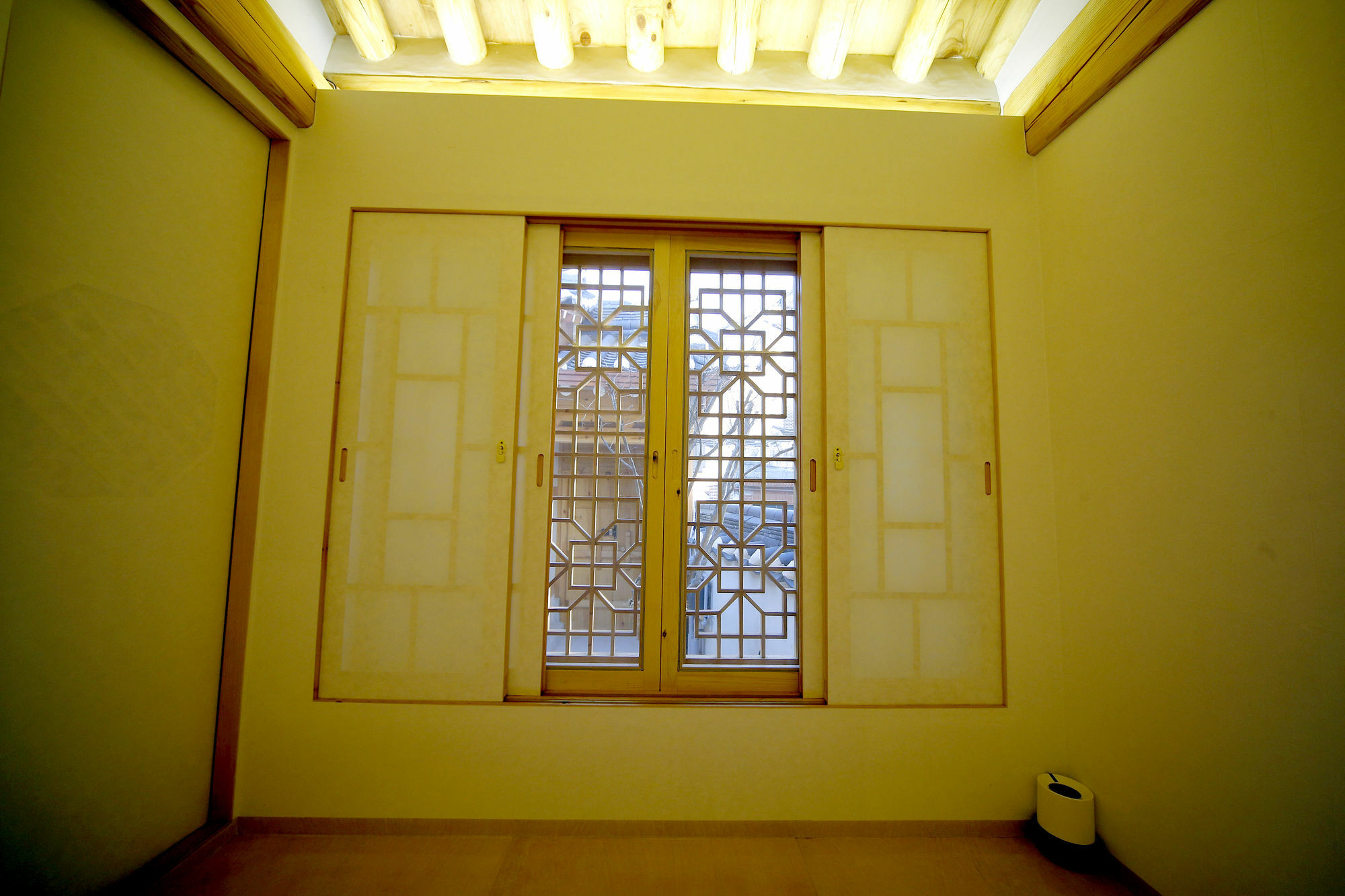 Hanok 24 Gyeongbokgung Guest house